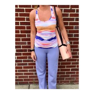 Lululemon workout top